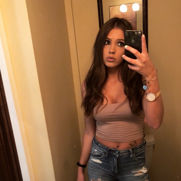 em_strongg